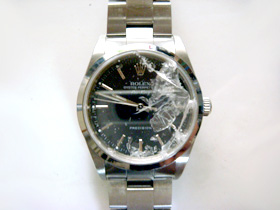 �G�A�L���O�̏C���O�摜