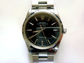 �G�A�L���O�̏C���O�摜