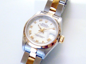 �f�C�g�W���X�g������̉摜