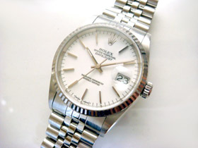 �f�C�g�W���X�g������̉摜