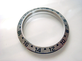 �X�~�����̉摜